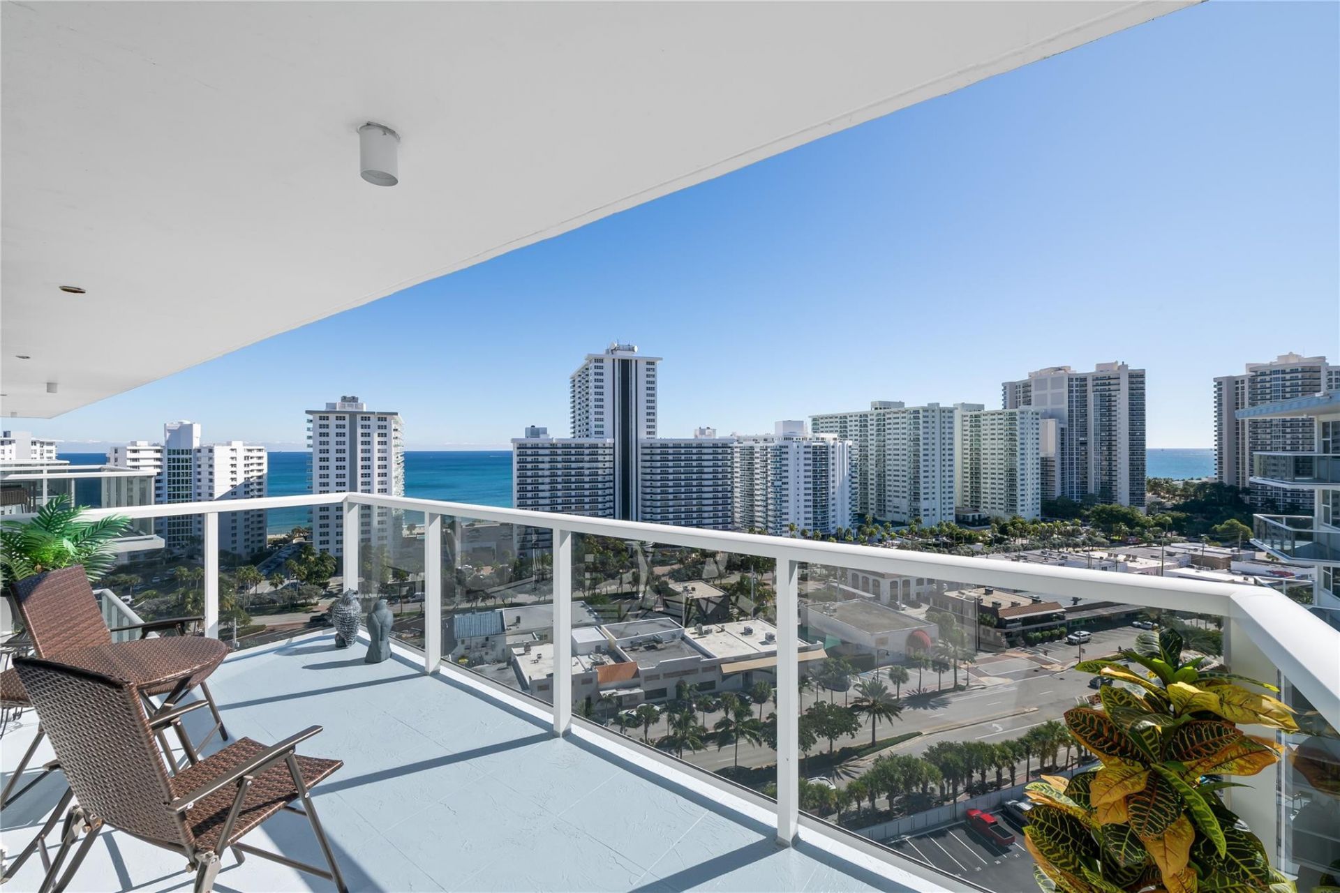 3300 NE 36th Street, Unit 1711, Fort Lauderdale, FL 33308 Photo