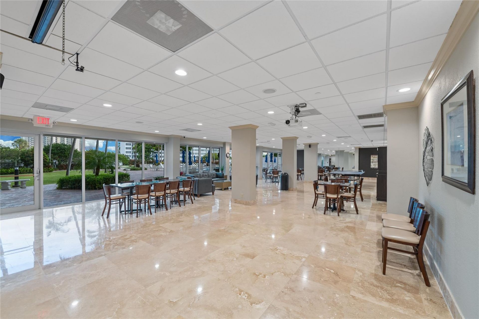 3300 NE 36th Street, Unit 1711, Fort Lauderdale, FL 33308 Photo