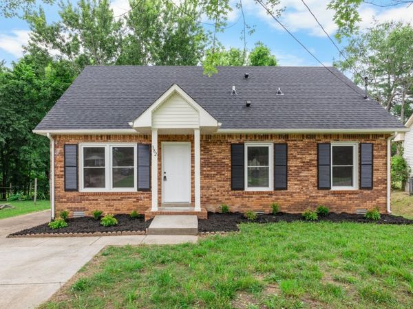 382 Louise Ln, Clarksville, TN 37042