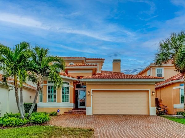 218 SAND KEY ESTATES DRIVE, CLEARWATER, FL 33767