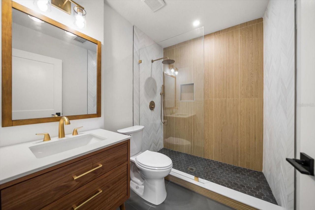 315 31st Street W, Bradenton, FL 34205 Photo