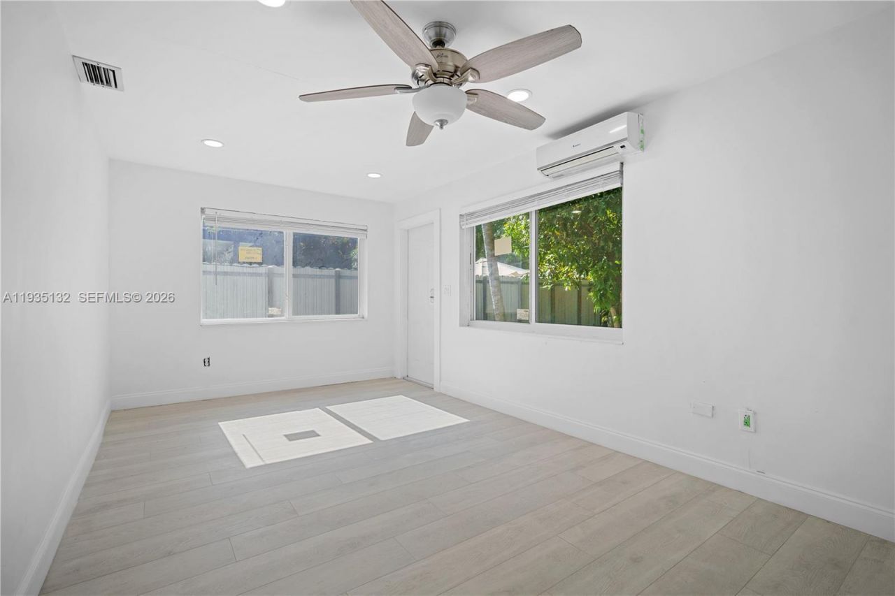 2902 SW 67th Ter, Miramar, FL 33023 Photo