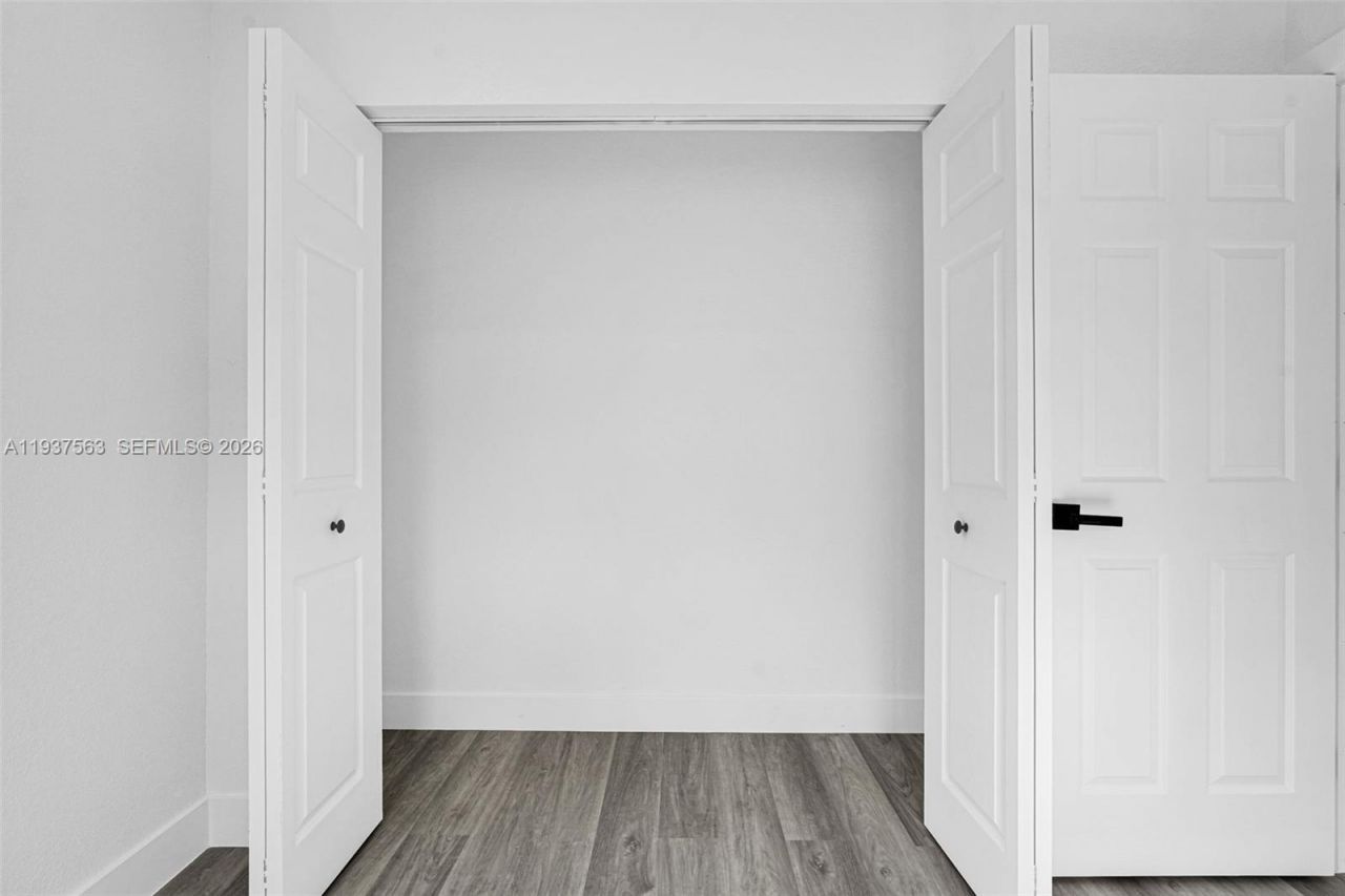 19720 NW 33rd Ave, Miami Gardens, FL 33056 Photo