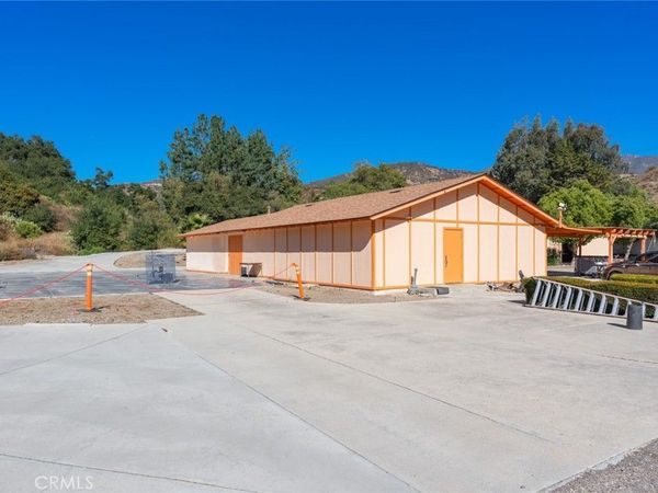 19121 El Toro, Silverado, CA 92679