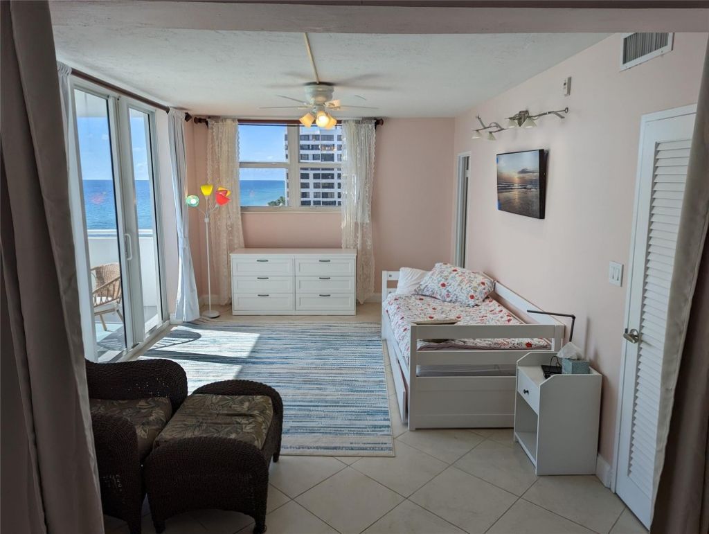 3001 S Ocean Drive, Unit 1011, Hollywood, FL 33019 Photo