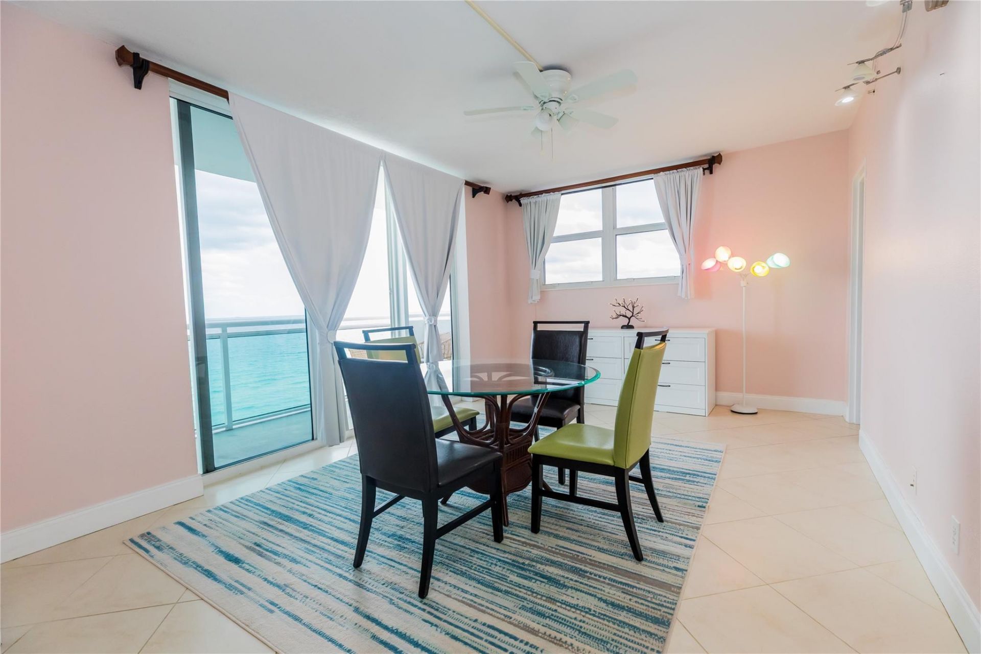 3001 S Ocean Drive, Unit 1011, Hollywood, FL 33019 Photo