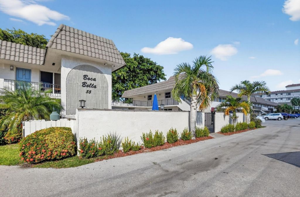 55 SE 14th St, Unit 211, Boca Raton, FL 33432 Photo