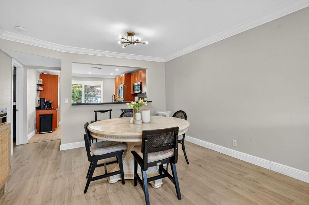 55 SE 14th St, Unit 211, Boca Raton, FL 33432 Photo