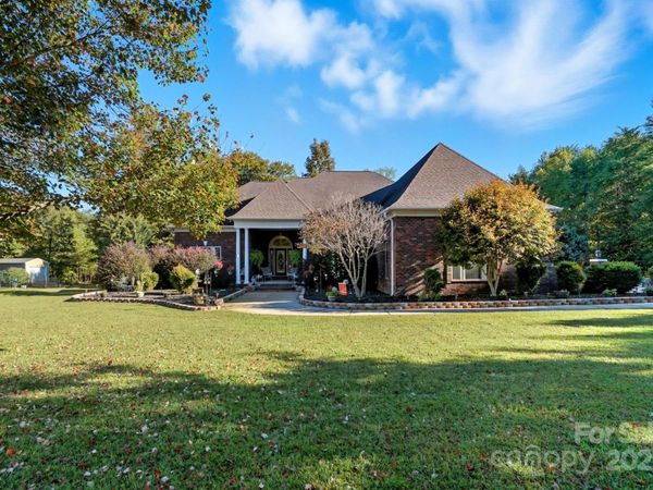 8629 Haydens Way, Concord, NC 28025