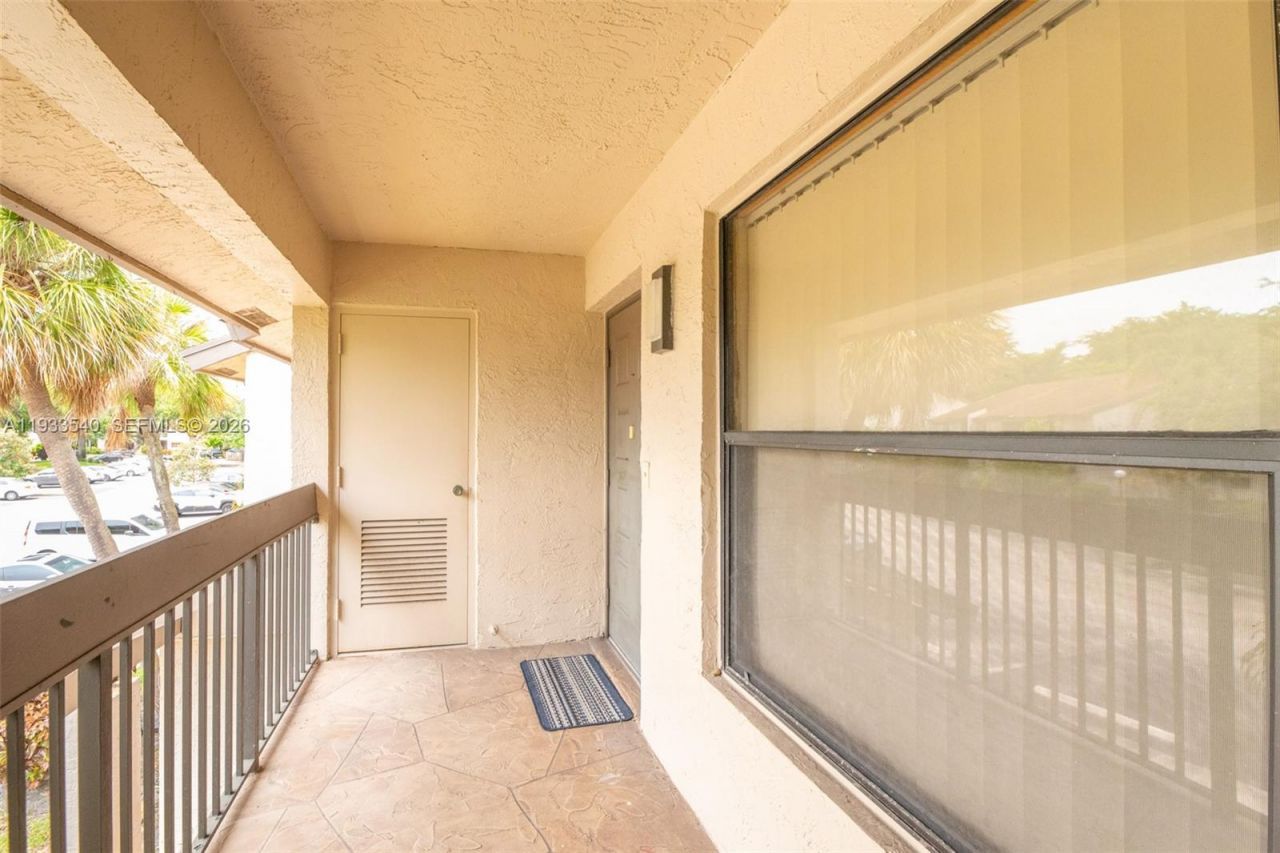 4155 NW 22nd St, Unit 267G, Coconut Creek, FL 33066 Photo