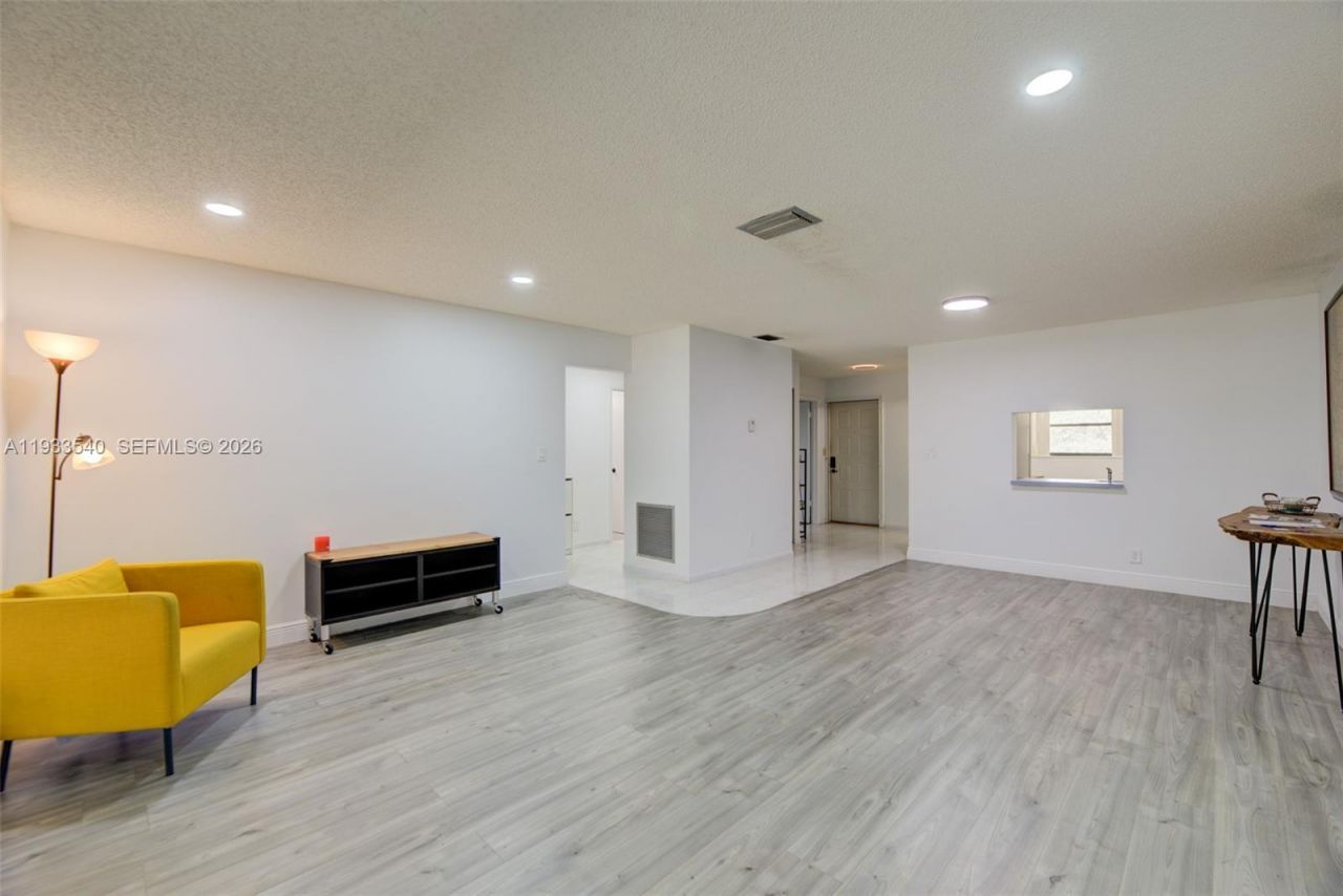 4155 NW 22nd St, Unit 267G, Coconut Creek, FL 33066 Photo