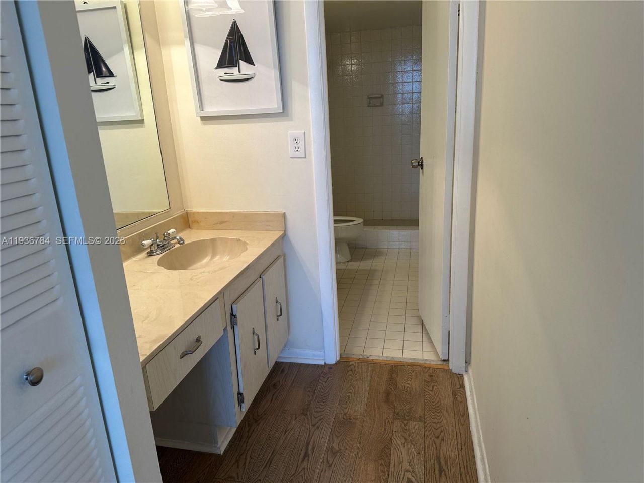 600 Three Islands Blvd, Unit 1402, Hallandale Beach, FL 33009 Photo