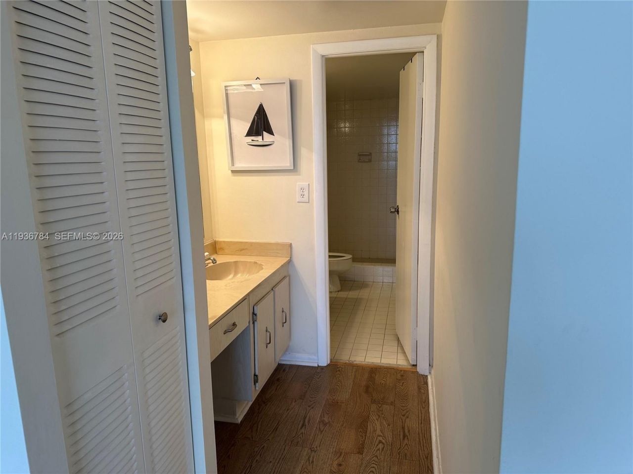 600 Three Islands Blvd, Unit 1402, Hallandale Beach, FL 33009 Photo