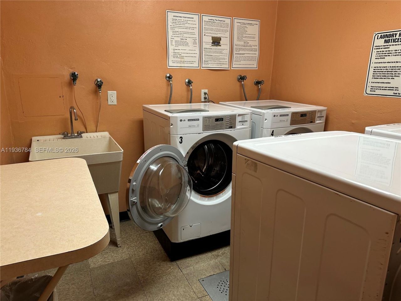 600 Three Islands Blvd, Unit 1402, Hallandale Beach, FL 33009 Photo