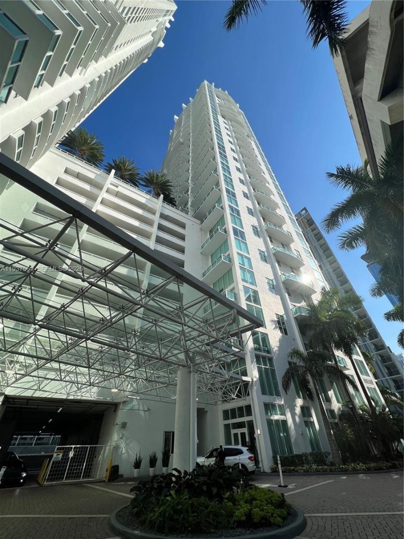 31 SE 5th St, Unit 3308, Miami, FL 33131 Photo