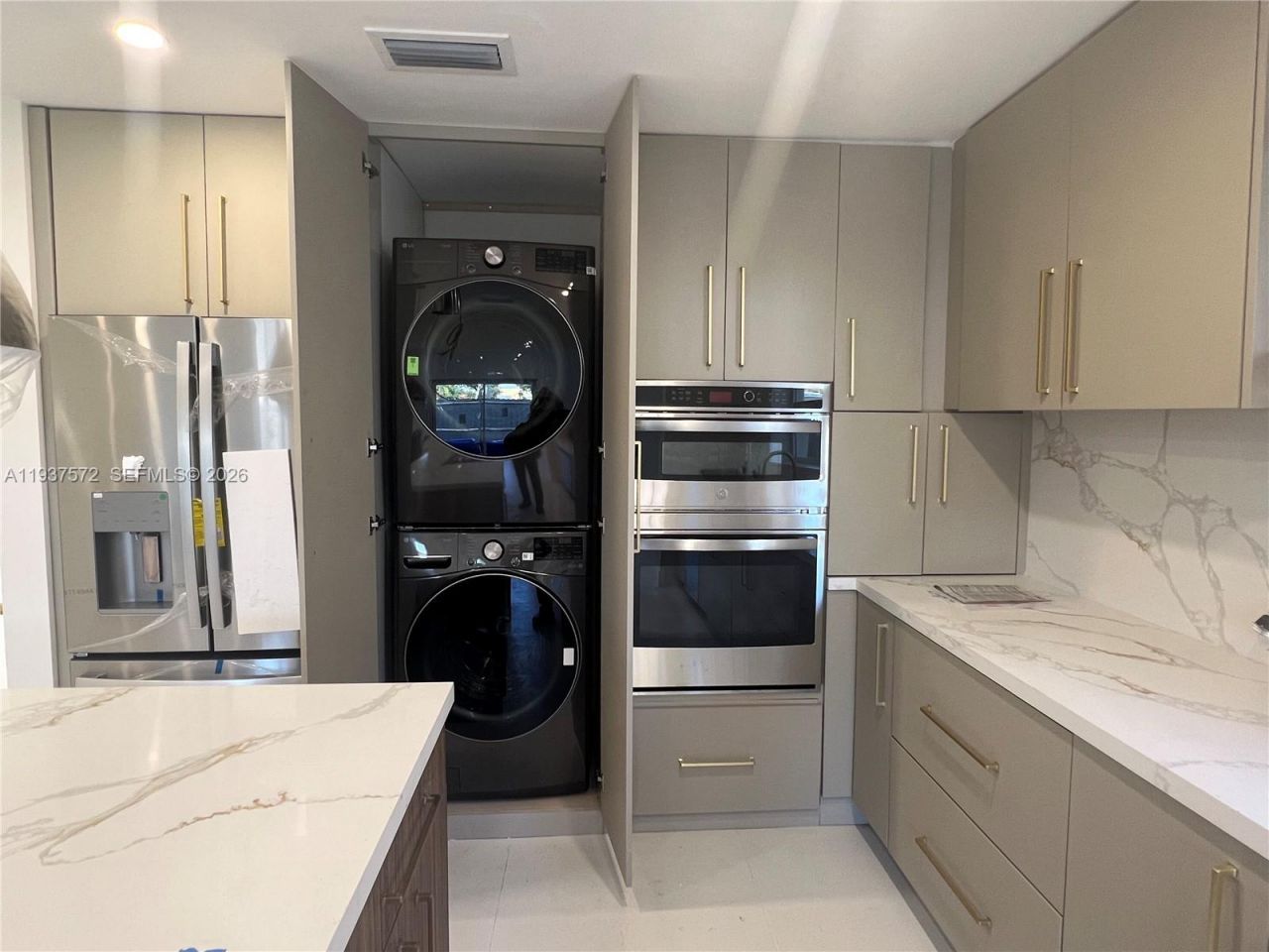 2315 NW 3rd St, Miami, FL 33125 Photo