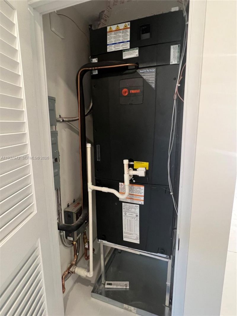 2315 NW 3rd St, Miami, FL 33125 Photo