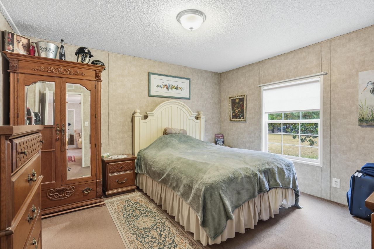 388 Rebel Lane Photo 23