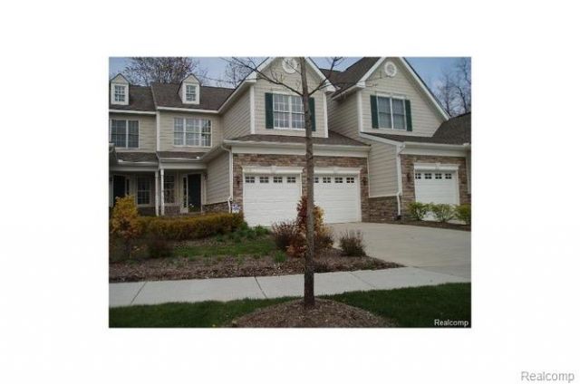 26458 Fieldstone Drive, Novi, MI 48374 Main Photo