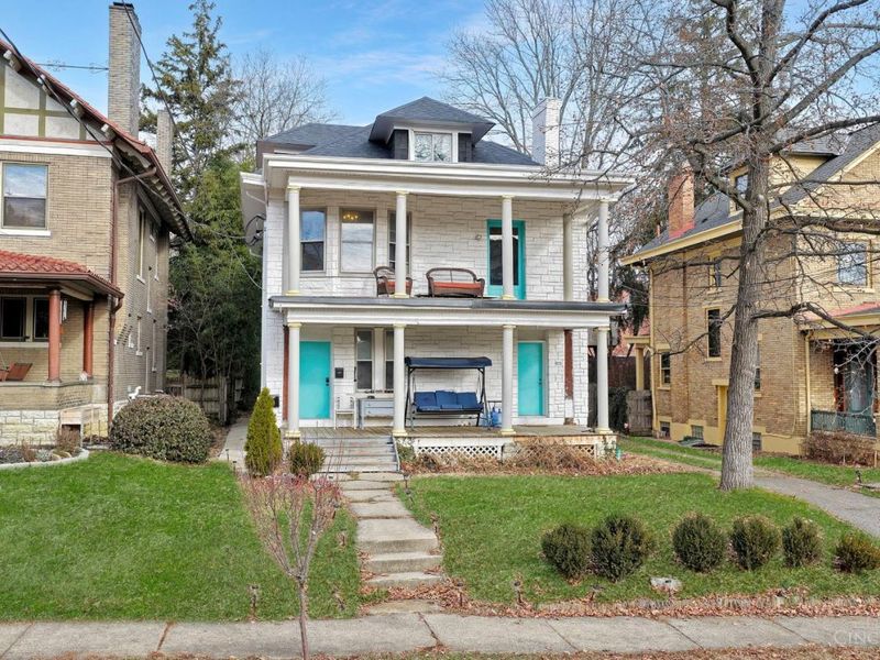 378 Howell Avenue, Cincinnati, OH 45220 Photo 1