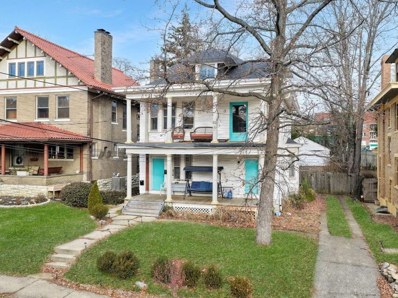 378 Howell Avenue, Cincinnati, OH 45220 Photo 3