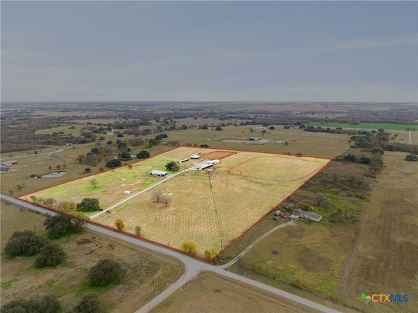 452 County Road 470, Chilton, TX 76632