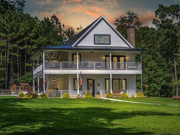 415 River Bluffs Drive, Jasper, TN 37347