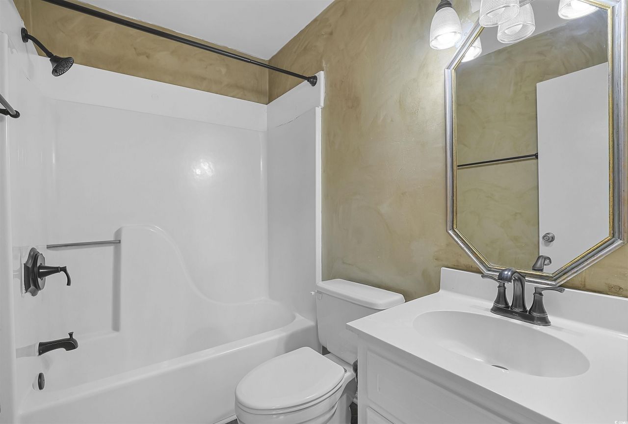 504 30th Ave. N Photo 16