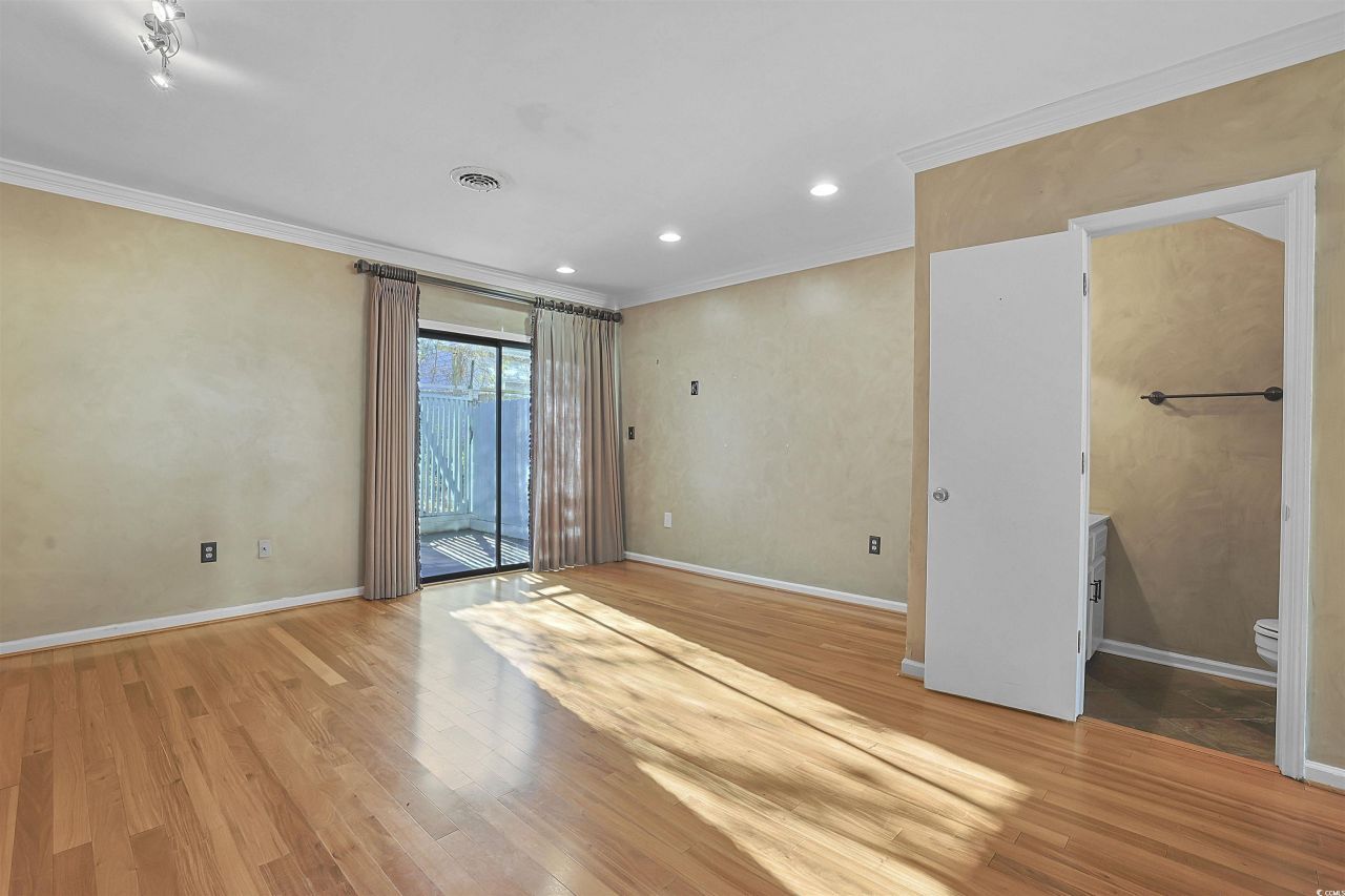 504 30th Ave. N Photo 4