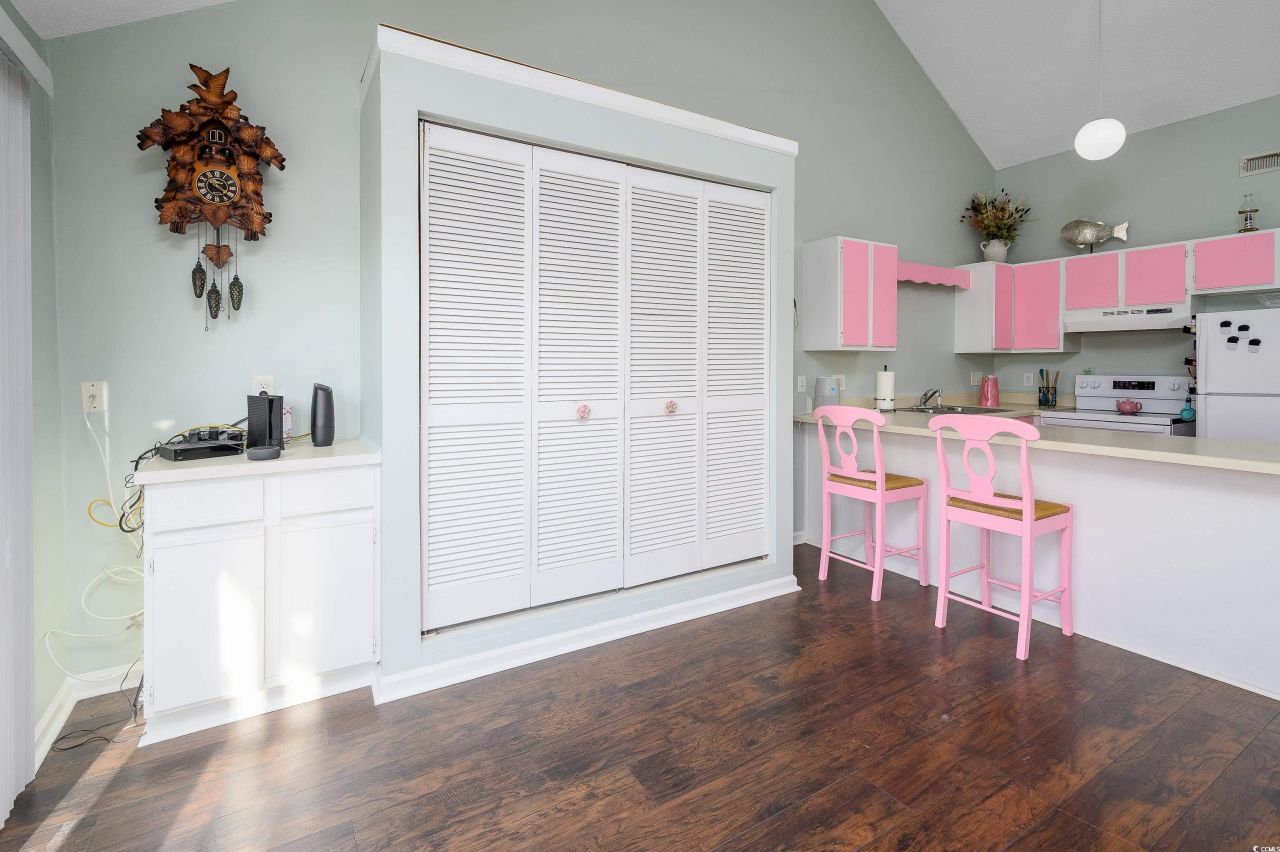 1851 Colony Dr. Photo 10