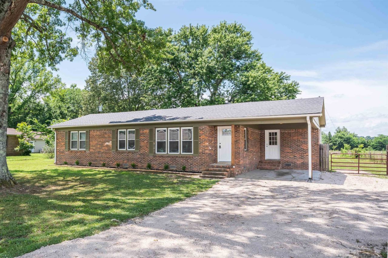 7315 Highway 18 Hwy S, Hickory Valley, TN 38042 Main Photo