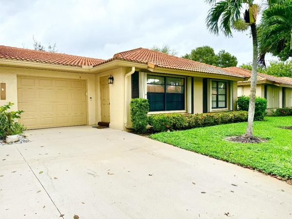 4670 Rosewood Tree Court, Unit B, Boynton Beach, FL 33436