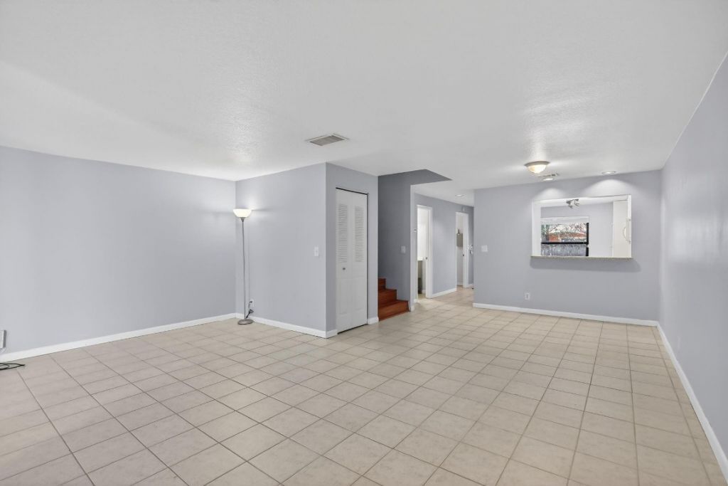 1261 NW 99th Terrace, Unit 47, Pembroke Pines, FL 33024 Photo