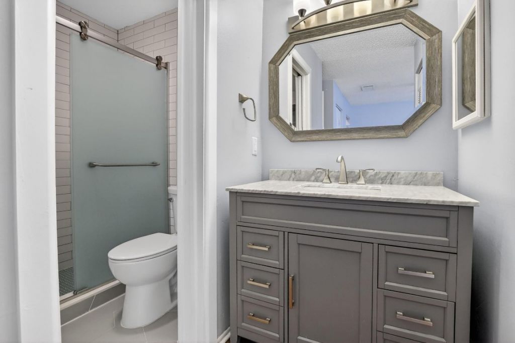 1261 NW 99th Terrace, Unit 47, Pembroke Pines, FL 33024 Photo