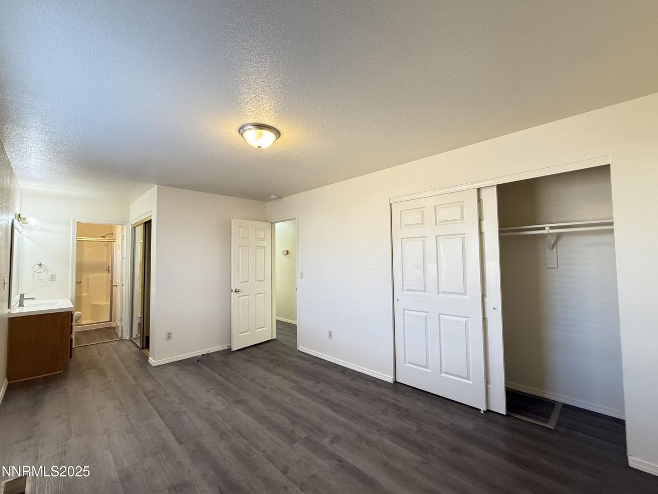 982 Ridgeview Drive, Carson City, NV 89705 Photo