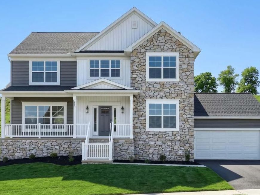 220 Copper Ridge Drive, Newmanstown, PA 17073 Main Photo