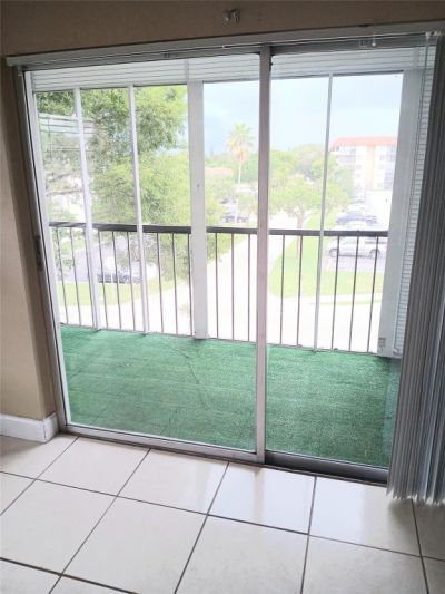 4170 Inverrary Drive, Unit 412, Lauderhill, FL 33319 Photo