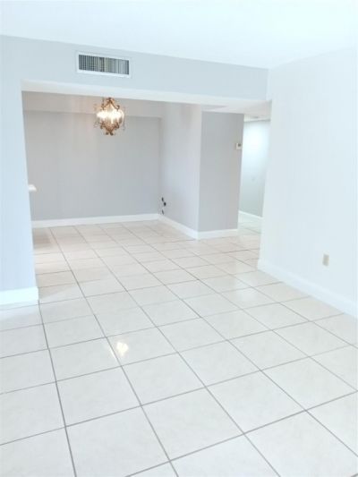4170 Inverrary Drive, Unit 412, Lauderhill, FL 33319 Photo