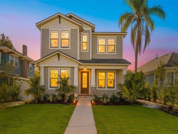 2152 BURLINGTON AVENUE N, ST PETERSBURG, FL 33713