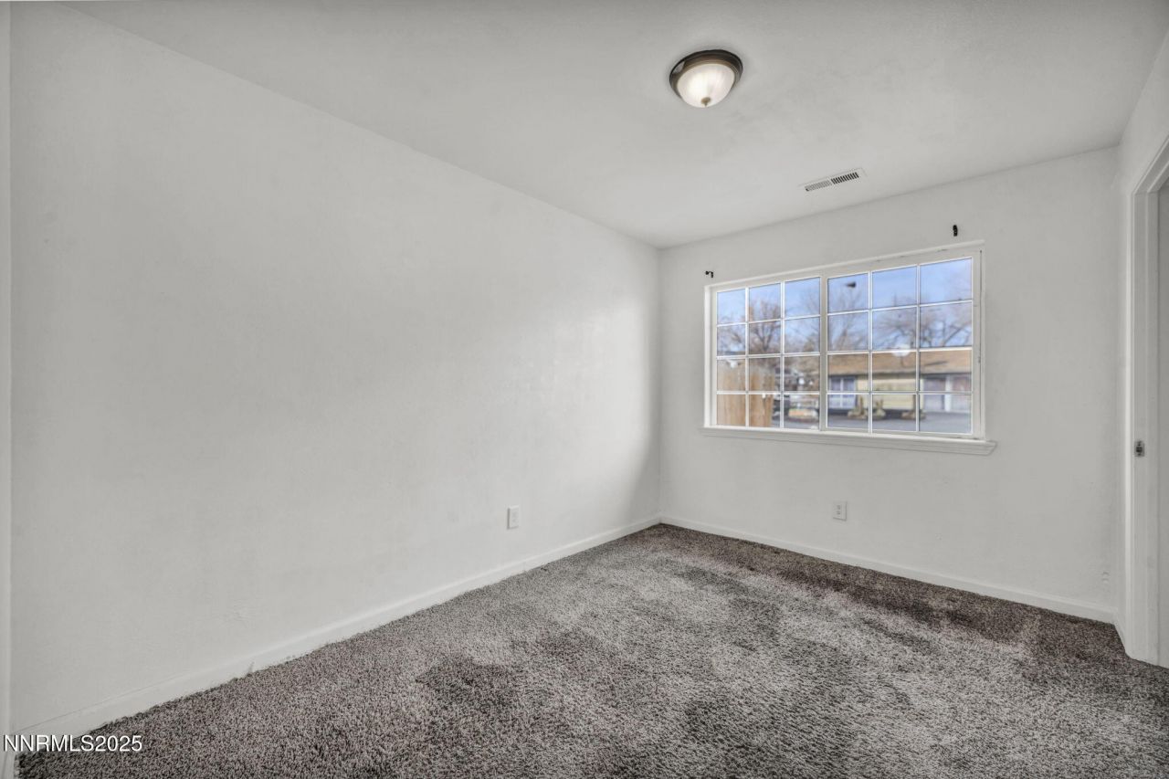 750 Southworth Drive, Reno, NV 89512 Photo