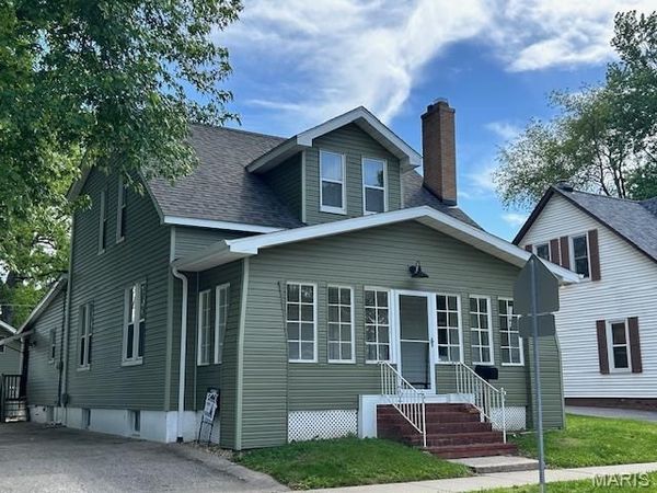 415 W 3rd Street, O'Fallon, IL 62269