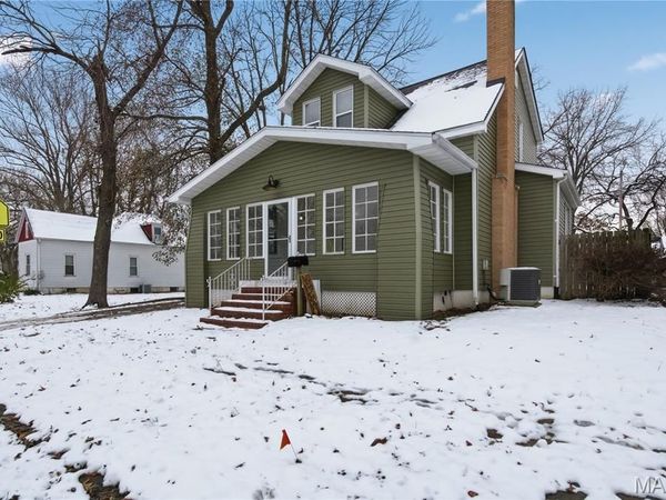 415 W 3rd Street, O'Fallon, IL 62269