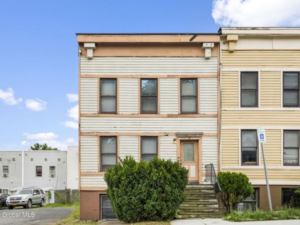 24 Delaware Street, Albany, NY 12202