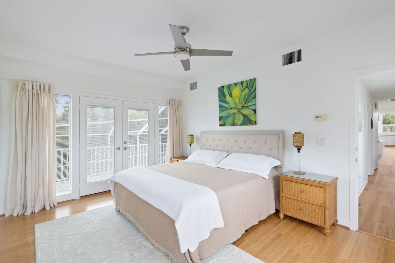 479 Lagoon Drive, Sanibel, FL 33957 Photo