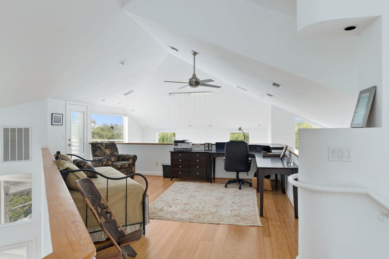 479 Lagoon Drive, Sanibel, FL 33957 Photo