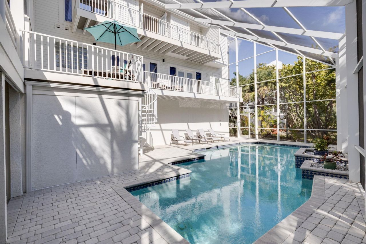 479 Lagoon Drive, Sanibel, FL 33957 Photo