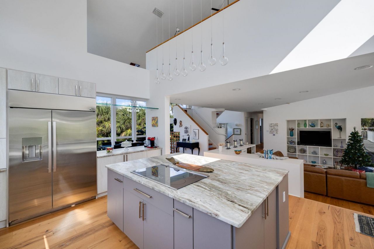 479 Lagoon Drive, Sanibel, FL 33957 Photo