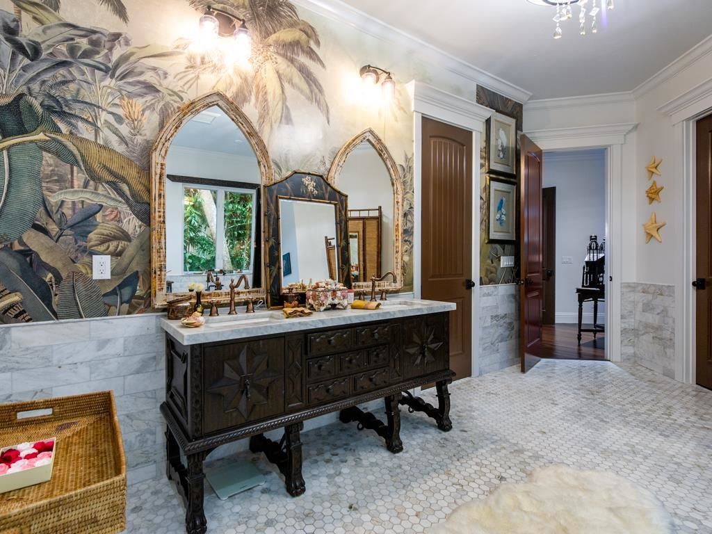 2388 Wulfert Rd, Sanibel, FL 33957 Photo