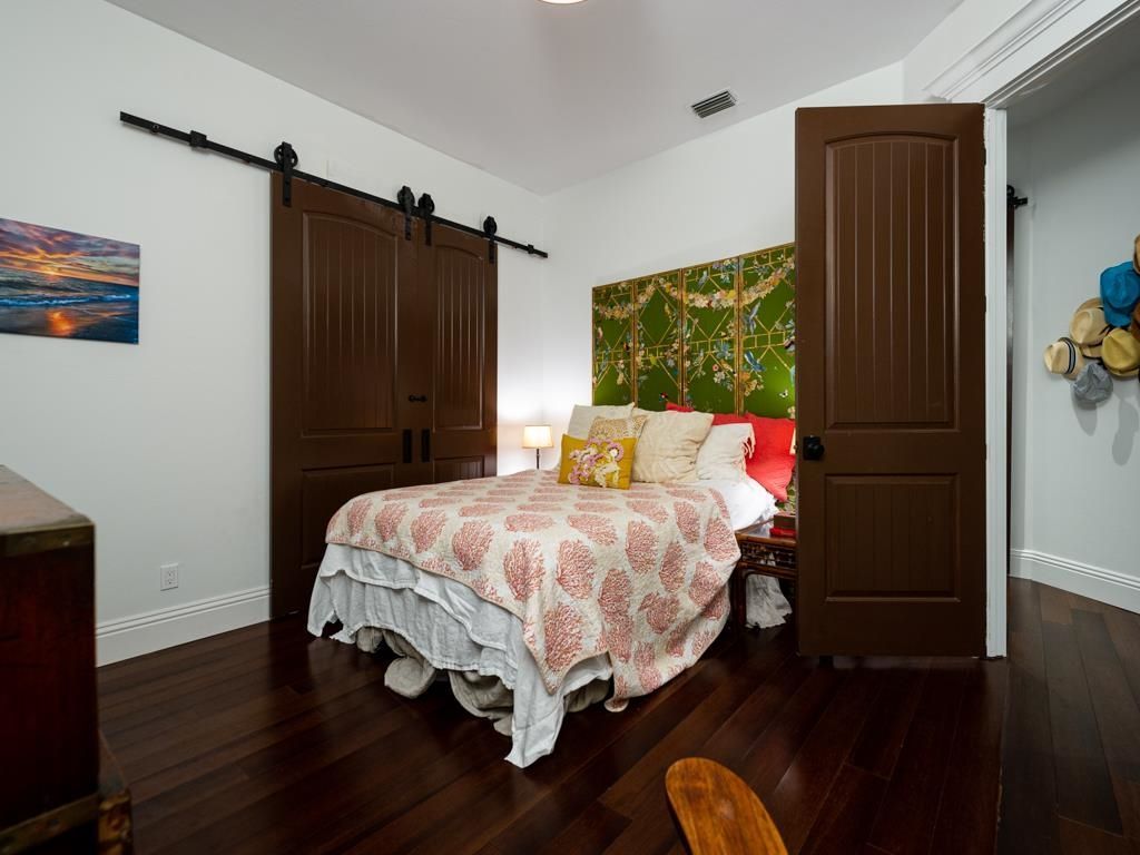 2388 Wulfert Rd, Sanibel, FL 33957 Photo