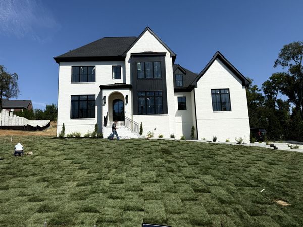 1580 Eastwood Dr, Brentwood, TN 37027